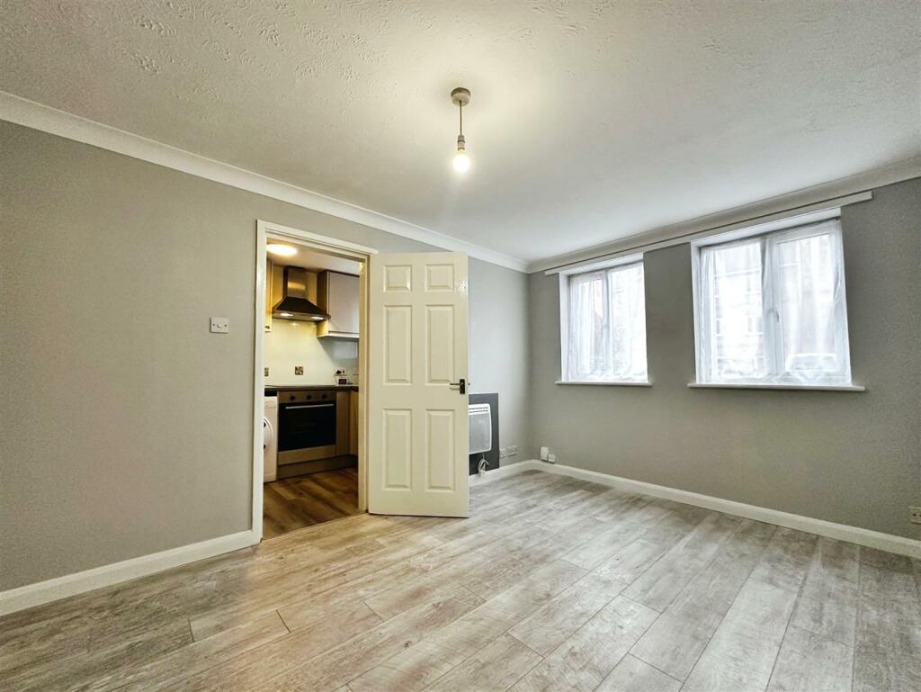 Additional image 2 of Charlotte Street, Leamington Spa