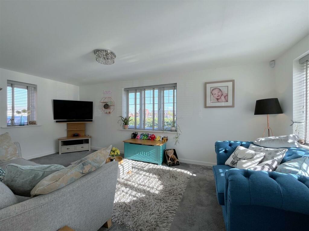 Additional image 6 of Anderton Avenue, Wellesbourne, Warwick