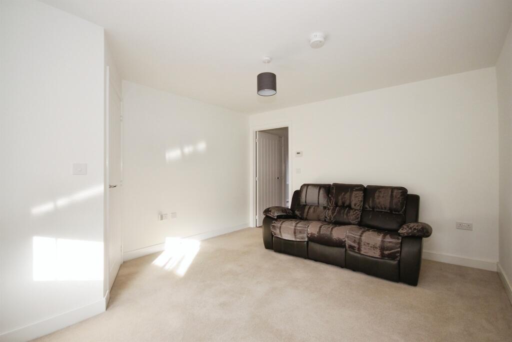 Additional image 6 of Gaydon Coppice Avenue, Upper Lighthorne, Leamington Spa