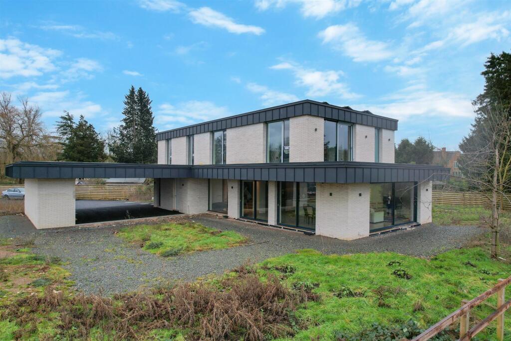 Additional image 24 of Alveston Lane, Alveston, Stratford-Upon-Avon