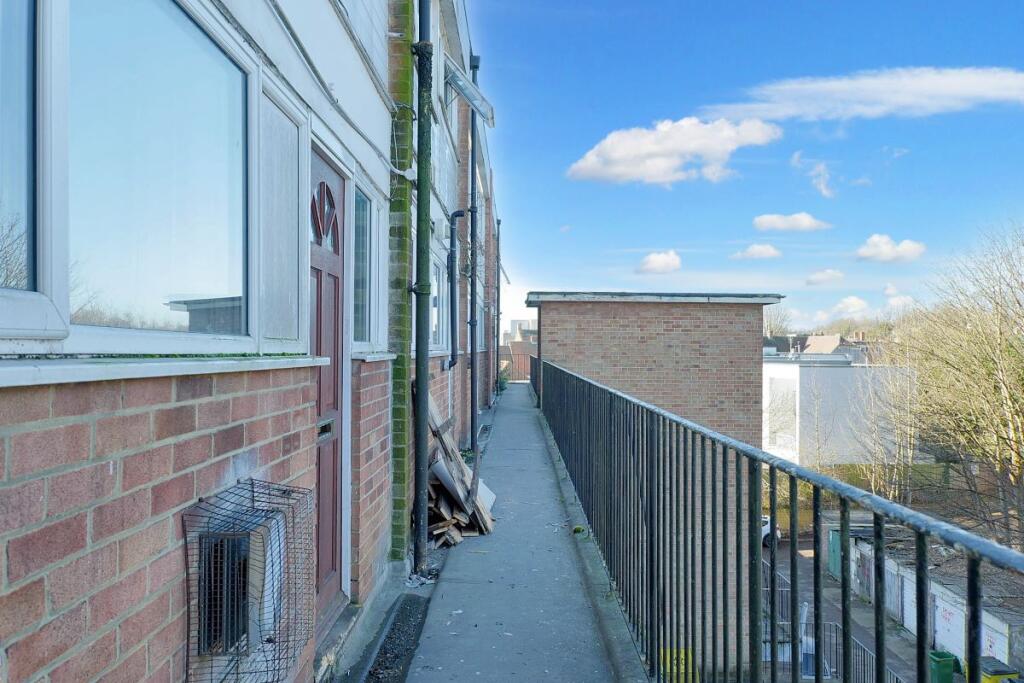 Additional image 4 of 35 Waterside, Crayford, Dartford, Kent, DA1 4JD