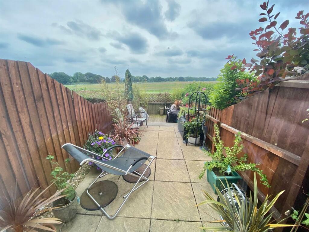 Additional image 7 of Lingfield Crescent, Stratford-Upon-Avon