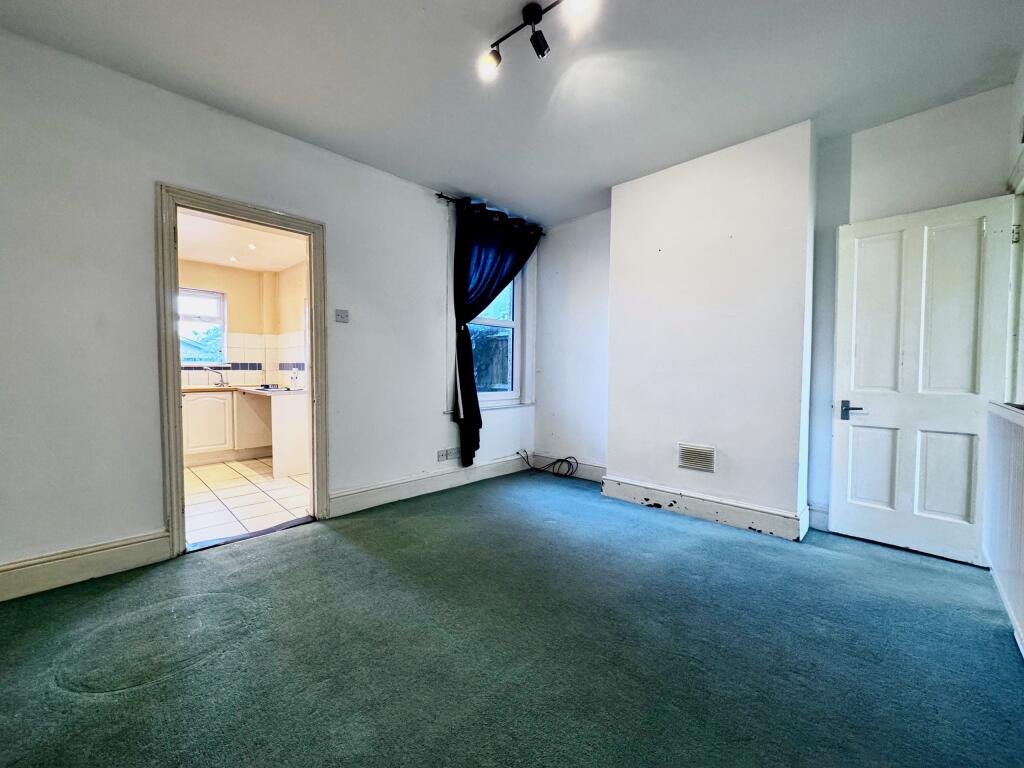 Additional image 5 of Burr Bank Terrace, Barn End Lane, Dartford, Kent