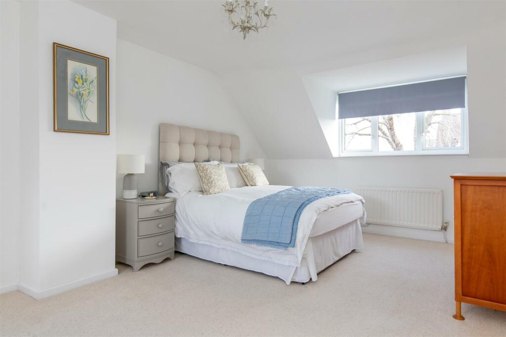 Additional image 7 of Holly Lodge, Wellesbourne