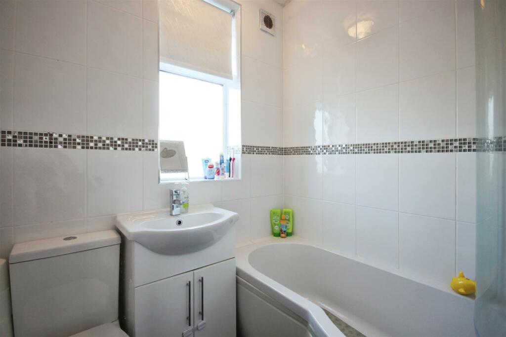 Additional image 17 of Overslade Crescent, Coundon, Coventry