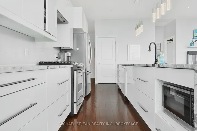 Additional image 19 of 50 Murray St Unit 401