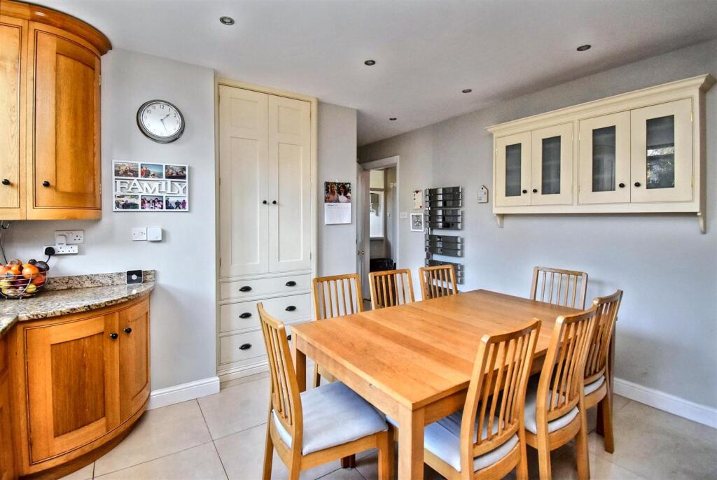 Additional image 6 of Castle Hill, Duffield, Belper, Derbyshire