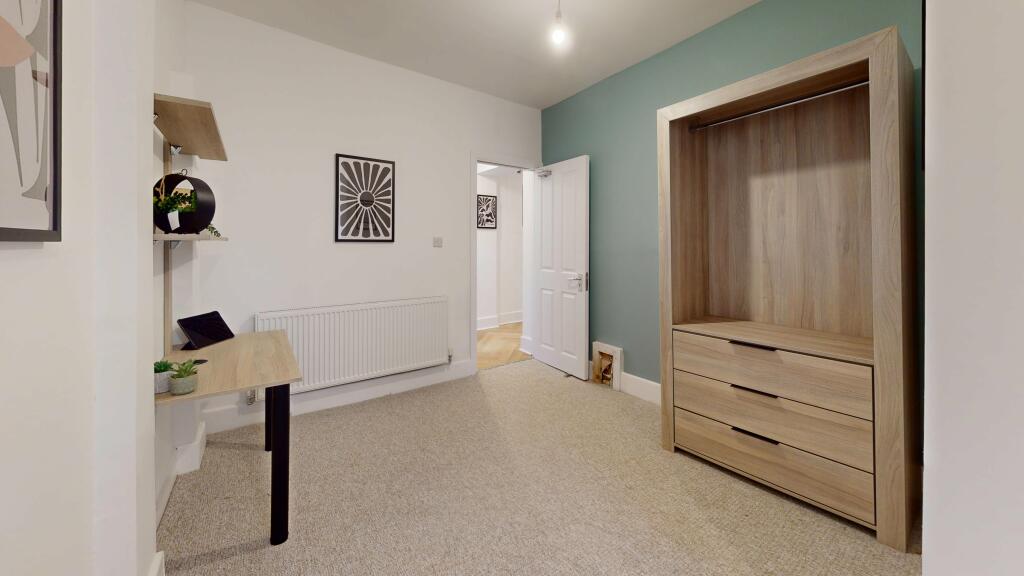 Additional image 29 of Long Acres 2 WEEK RENT FREE 25/26, ,