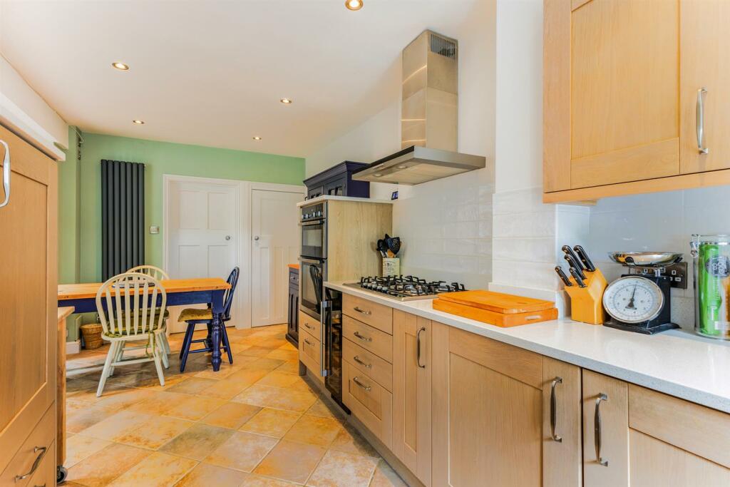 Additional image 7 of Loxley Road, Stratford-Upon-Avon