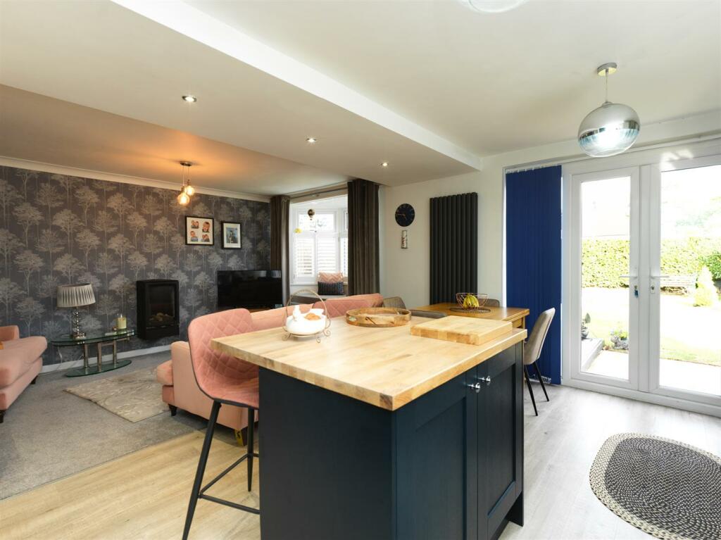 Additional image 9 of Mount Close, Nantwich, Cheshire