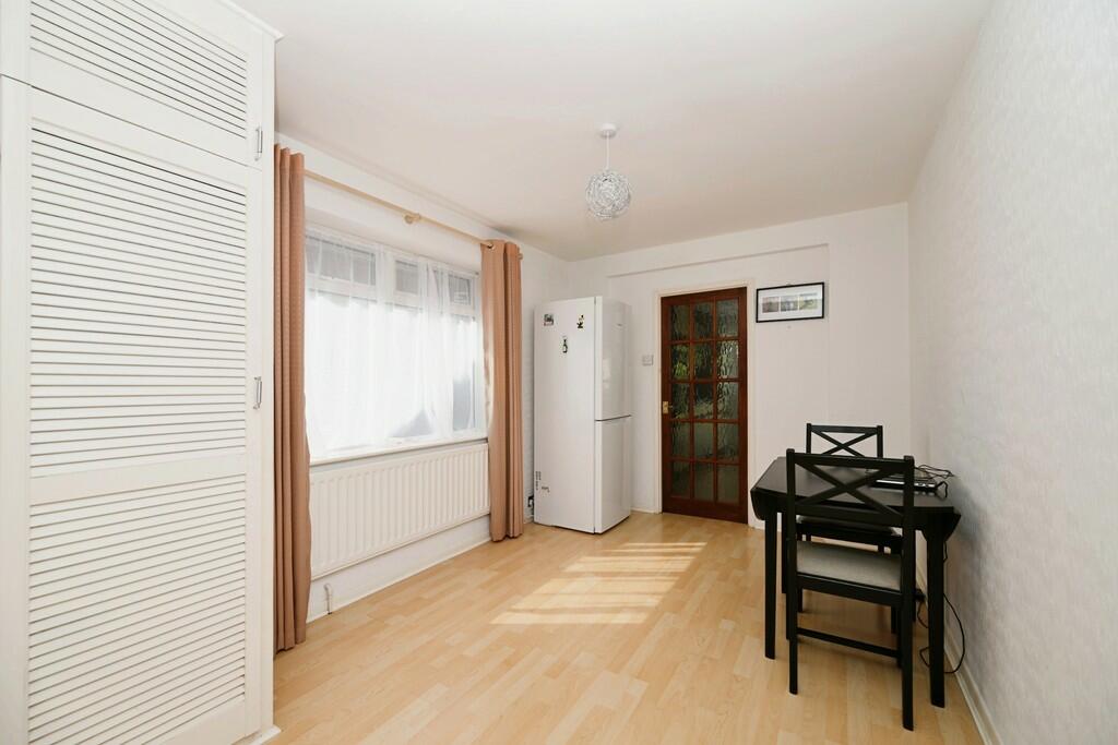 Additional image 6 of Orchard Way, Rugby