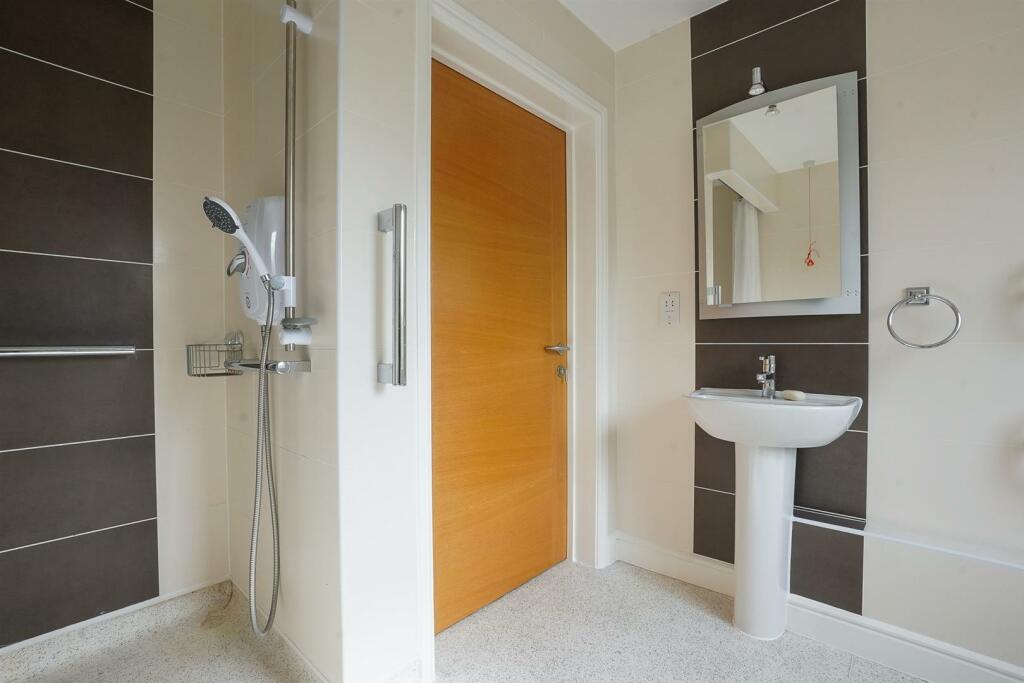 Additional image 11 of Main Street, Tiddington