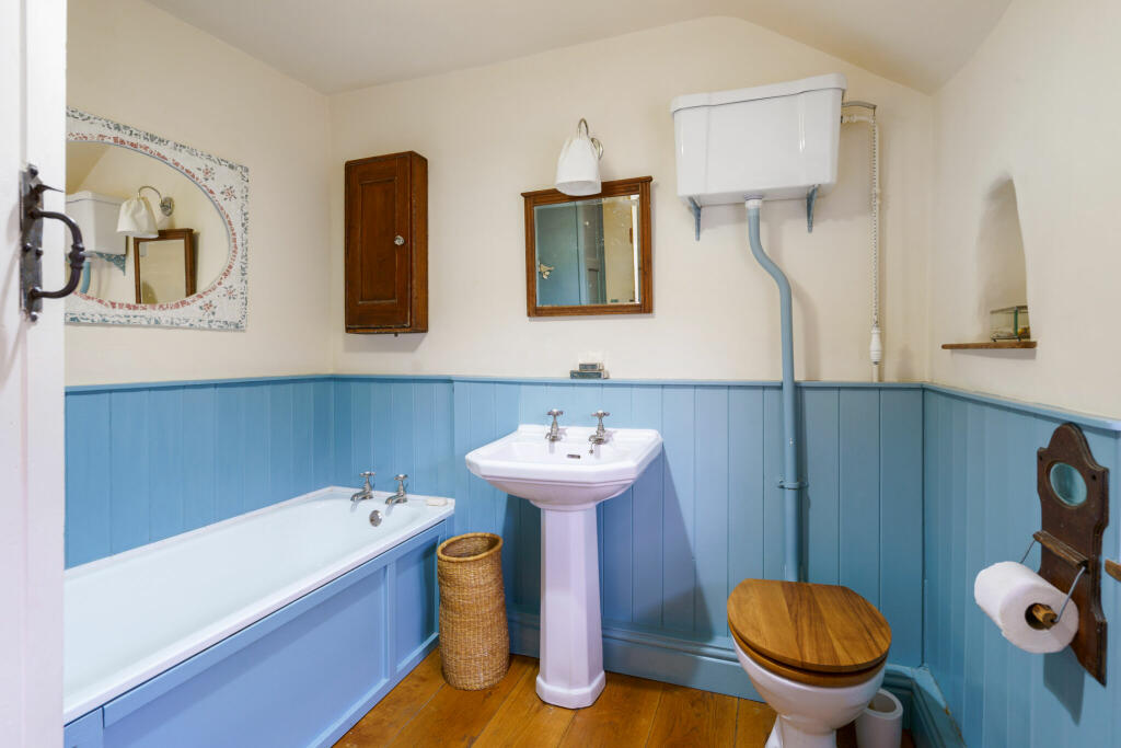 Additional image 13 of Front Street, Ilmington, CV36