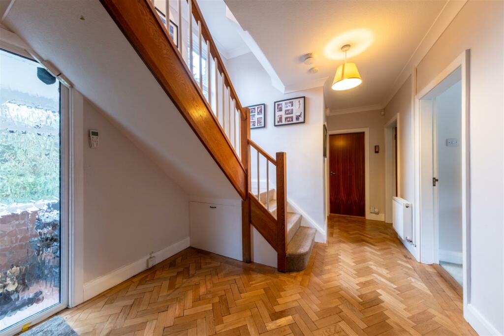 Additional image 59 of Rosslyn Lane, Cuddington