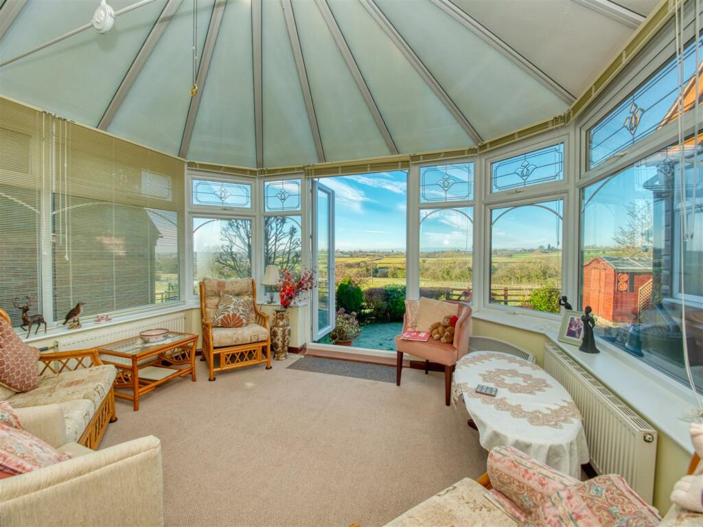 Additional image 3 of Antlers, Dalbury Lees