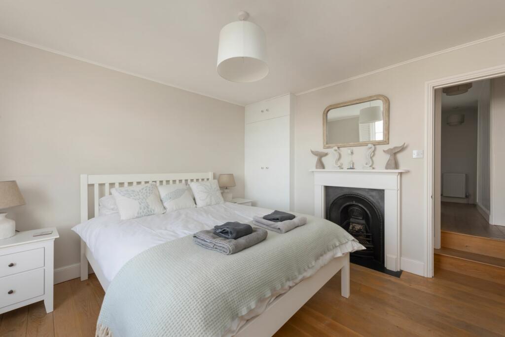 Additional image 7 of Island Wall, Whitstable, CT5