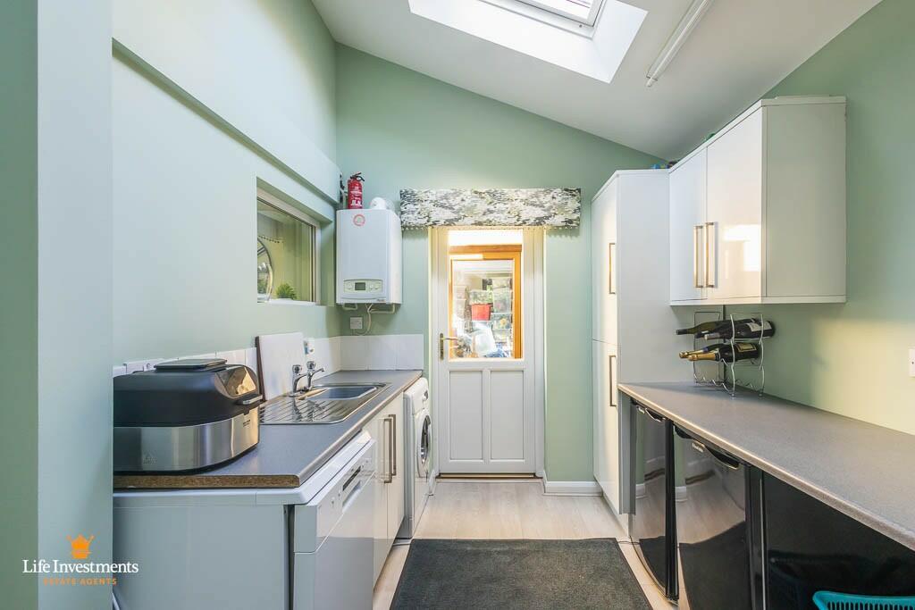 Additional image 29 of Lime Tree Avenue, Rugby, Warwickshire, CV22