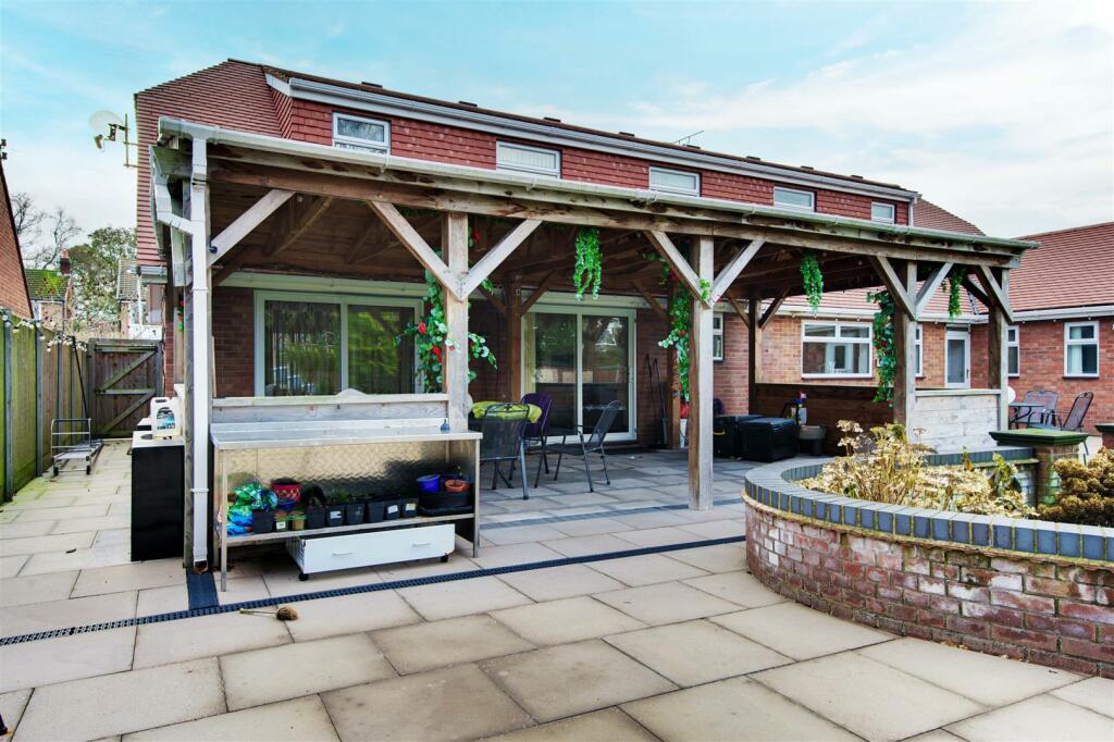 Additional image 39 of Westfield Drive, Wistaston