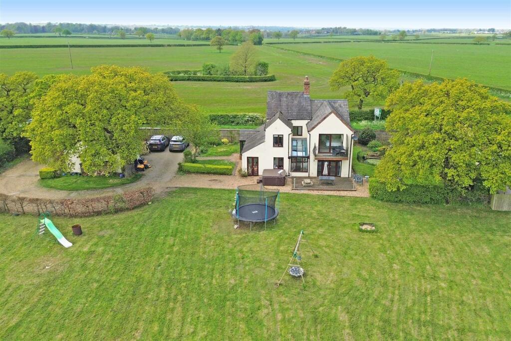 Additional image 35 of Four Bedroom Detached with Fantastic Views