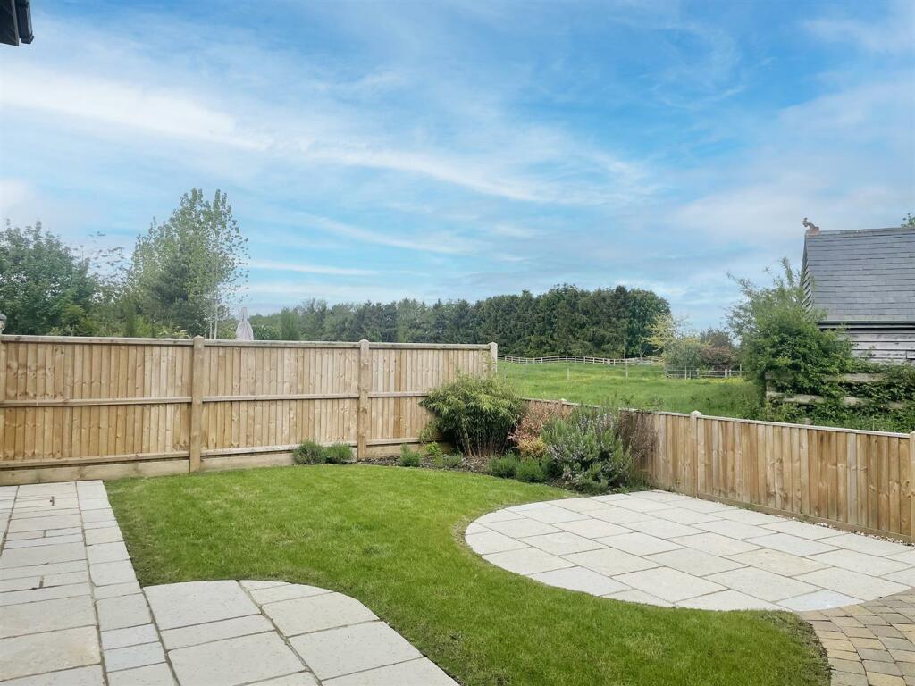 Additional image 15 of Roebuck Court, Off Southam Road, Priors Marston, CV47