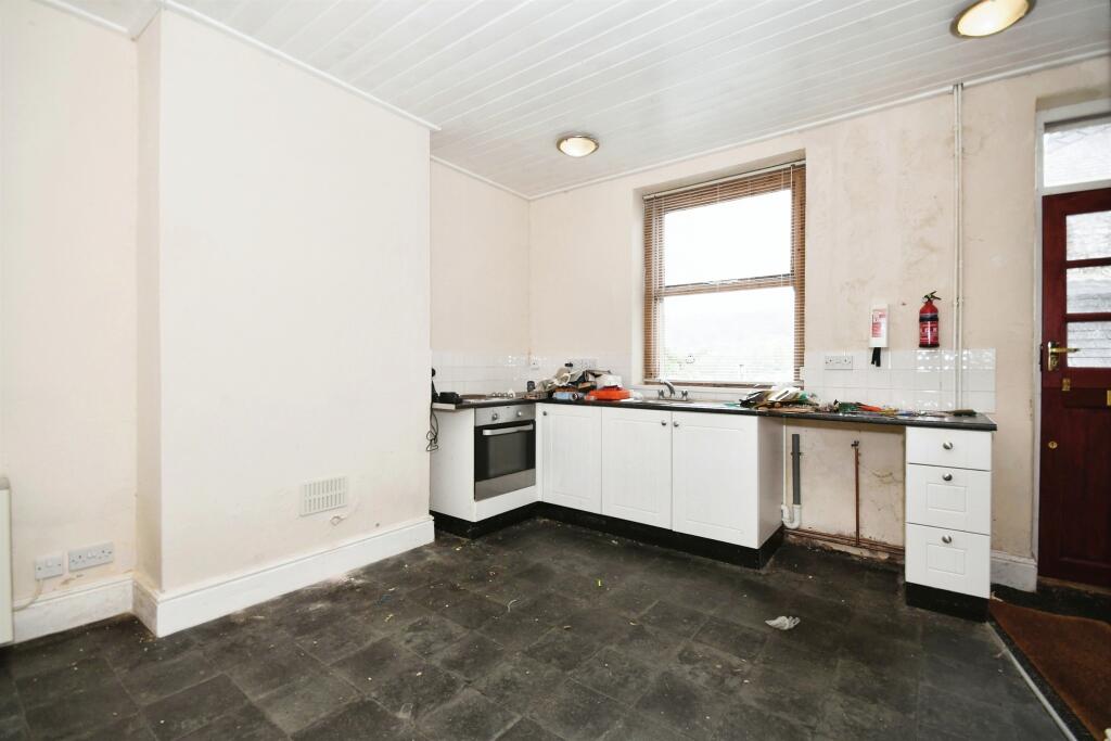 Additional image 7 of Rock Terrace, Bakewell