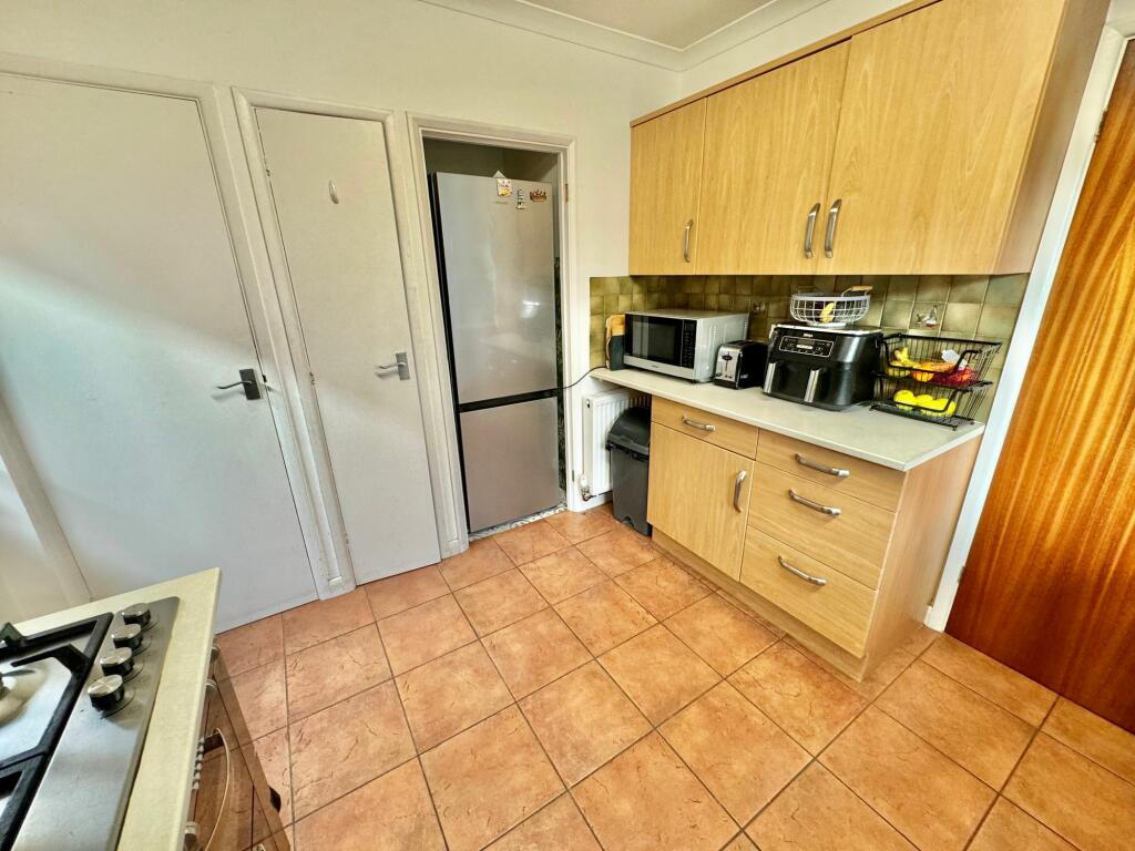 Additional image 11 of Magyar Crescent, Nuneaton, CV11