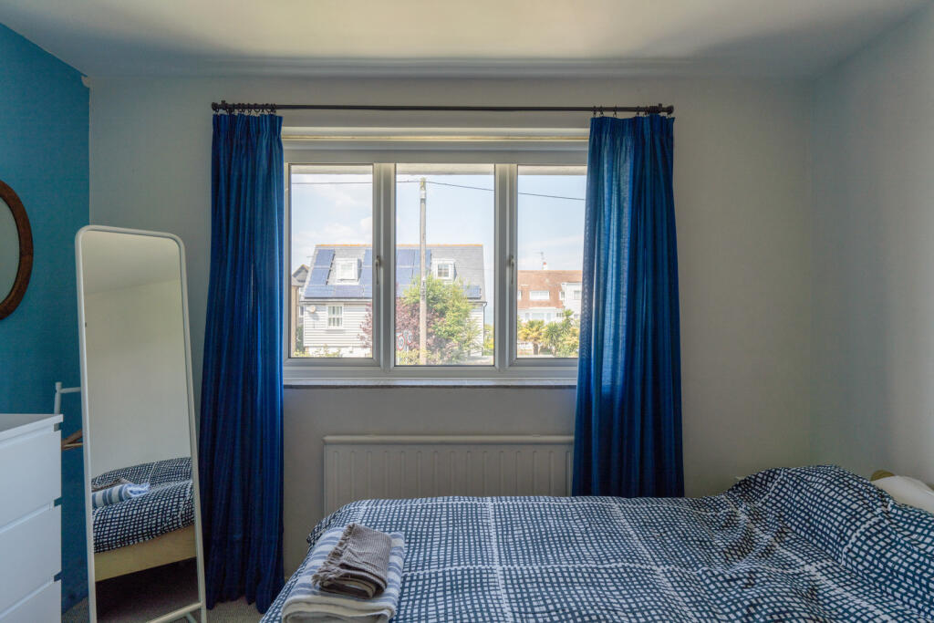 Additional image 20 of Island Wall, Whitstable, Kent