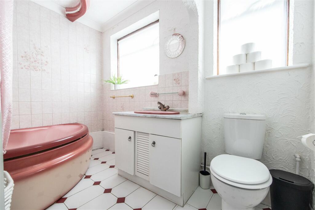 Additional image 18 of Dobson Road, Gravesend, DA12 5TE