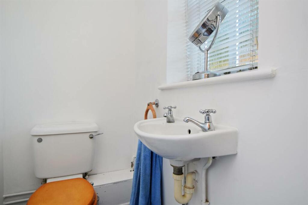 Additional image 23 of Hoopers Lane, Herne Bay