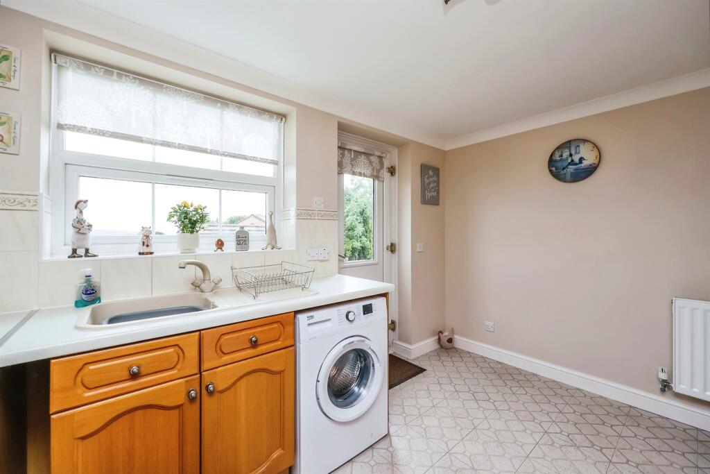 Additional image 9 of Heyford Court, Heanor