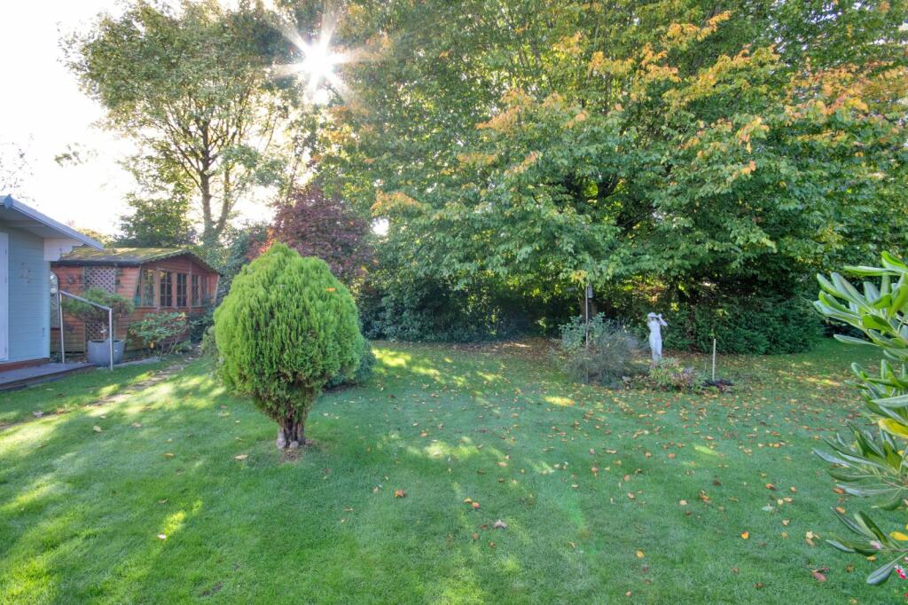 Additional image 16 of Silver Birch Avenue, Meopham, Gravesend, Kent, DA13