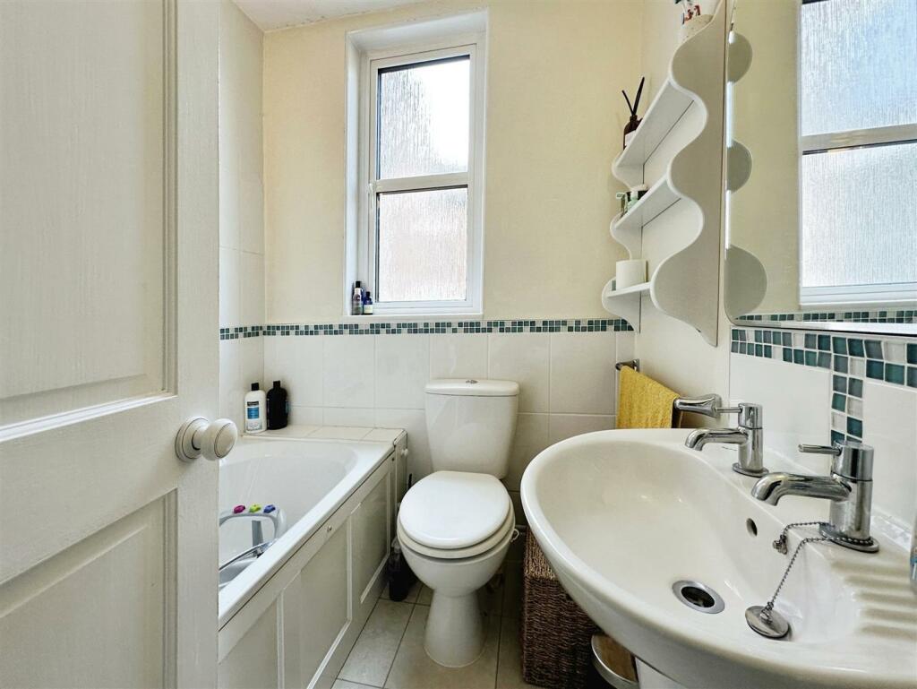 Additional image 10 of Brownlow Street, Leamington Spa