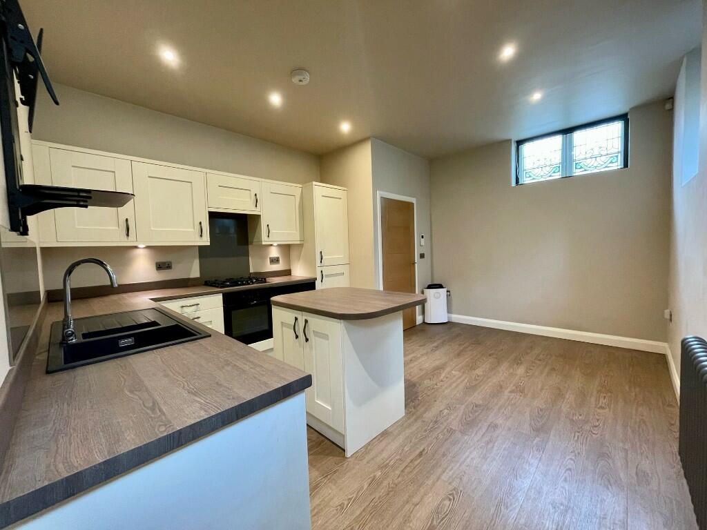 Additional image 5 of Bank Road, Matlock, Derbyshire, DE4