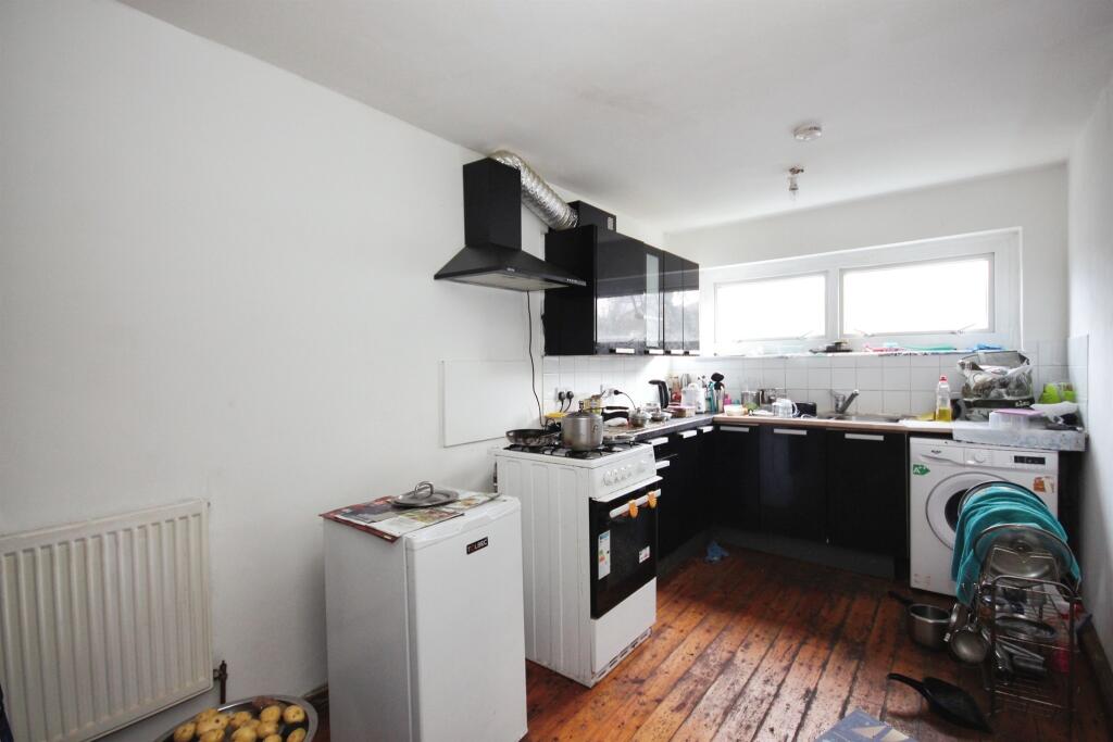 Additional image 4 of Kennedy Square, Leamington Spa