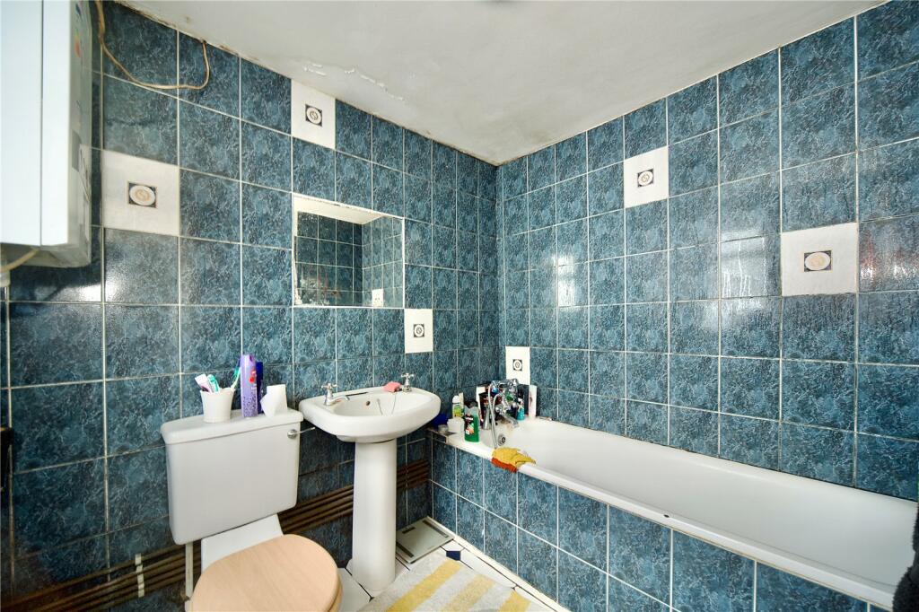 Additional image 16 of Wrotham Road, Gravesend, Kent, DA11