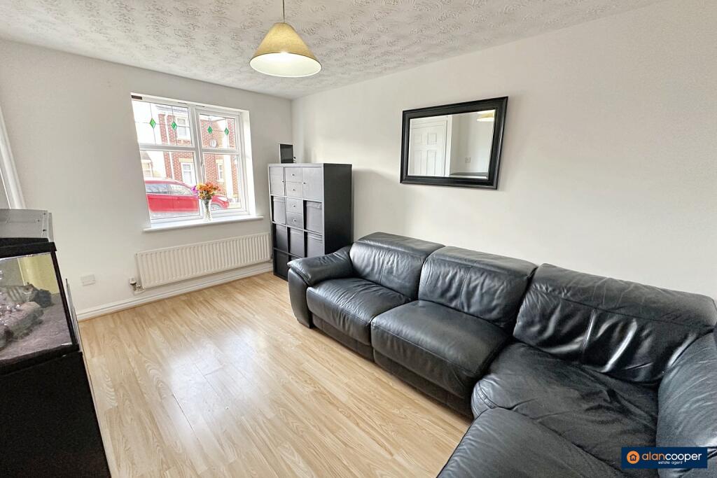 Additional image 2 of Penshurst Way, Maple Park, Nuneaton, CV11 4XN