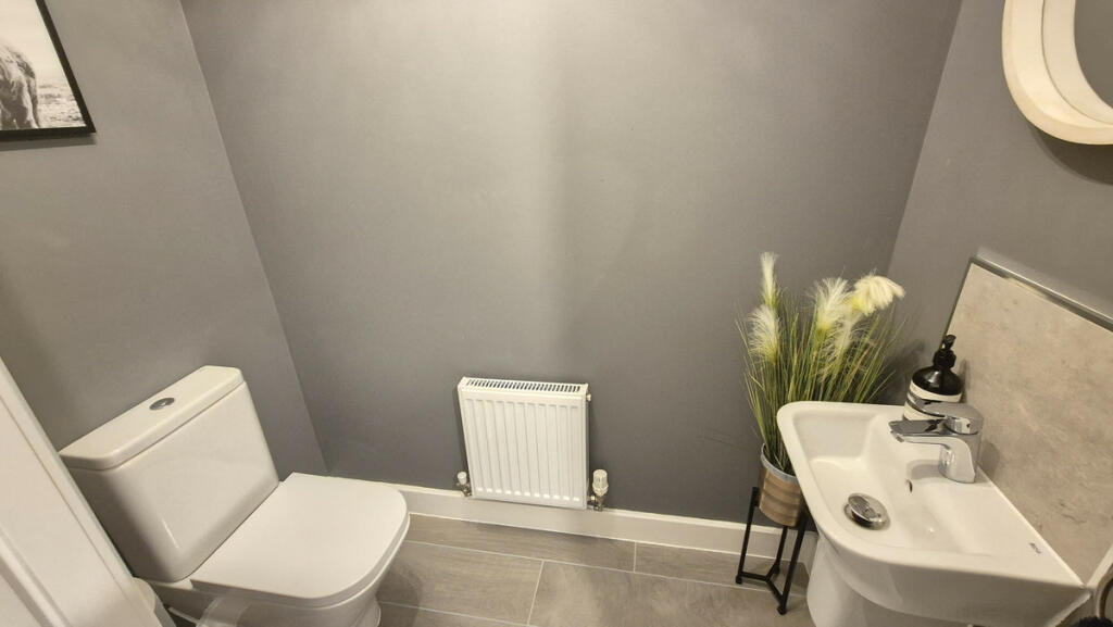 Additional image 12 of Cox Crescent, Long Itchington, CV47