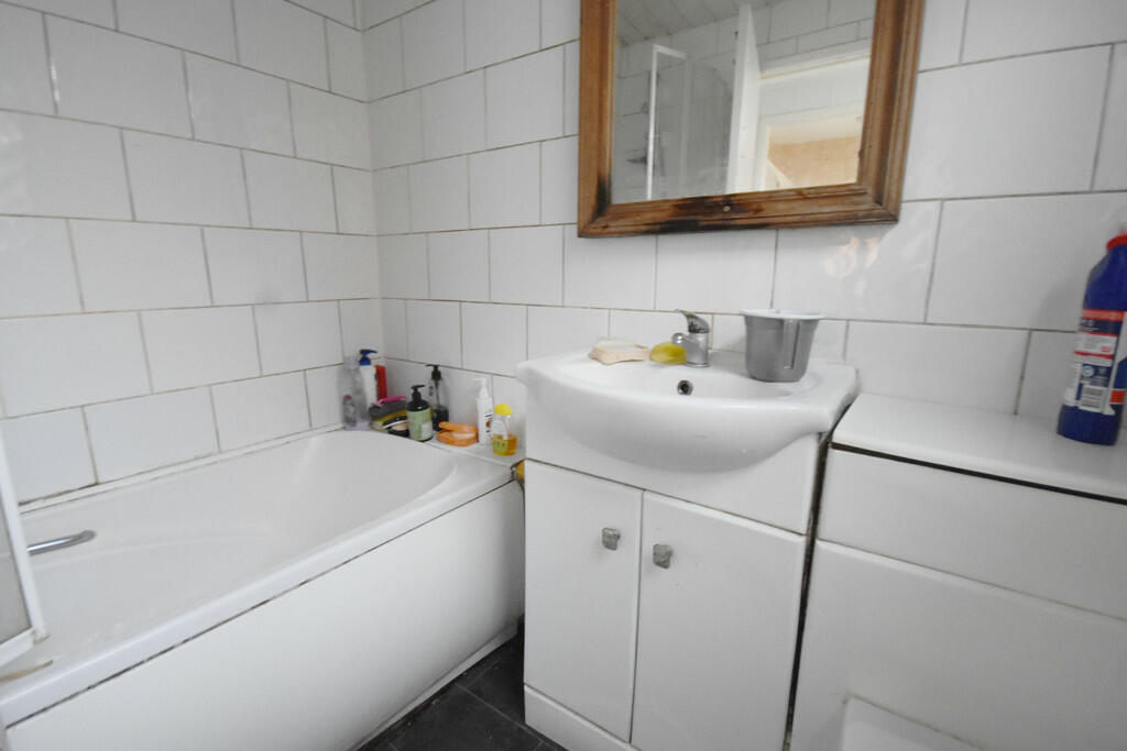 Additional image 3 of Blythe Road, Hillfields, Coventry