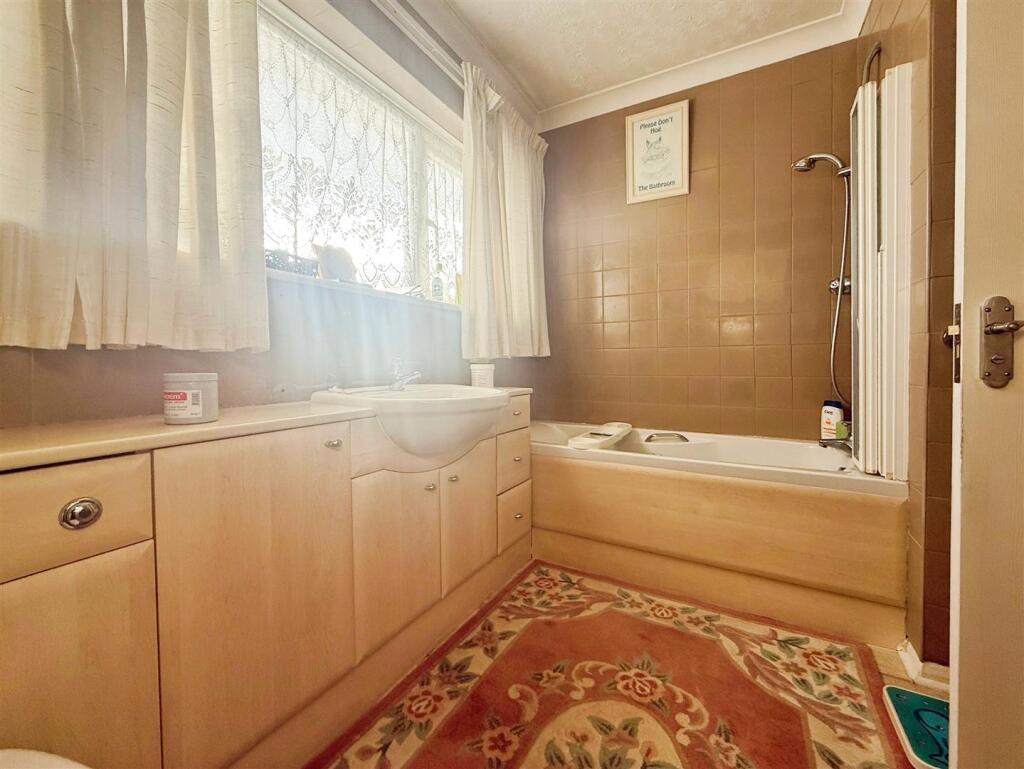 Additional image 25 of Kirton Close, Whitnash, Leamington Spa