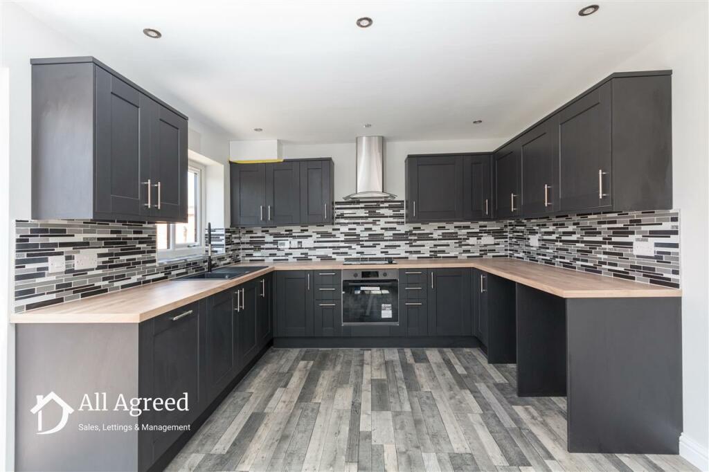 Additional image 4 of The Triangle, Ilkeston