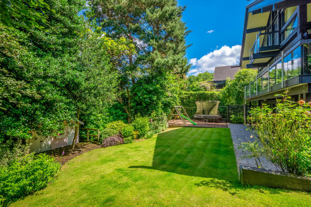 Additional image 43 of Fairway Rise Kenilworth, Warwickshire, CV8 2XN