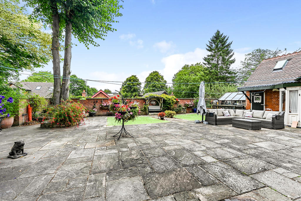 Wharncliffe Road, Ilkeston, Derbyshire, DE7