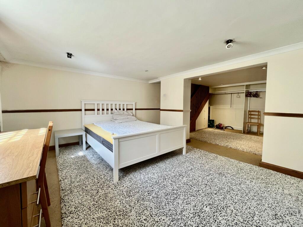 Additional image 10 of Oxford Steet, Leamington Spa