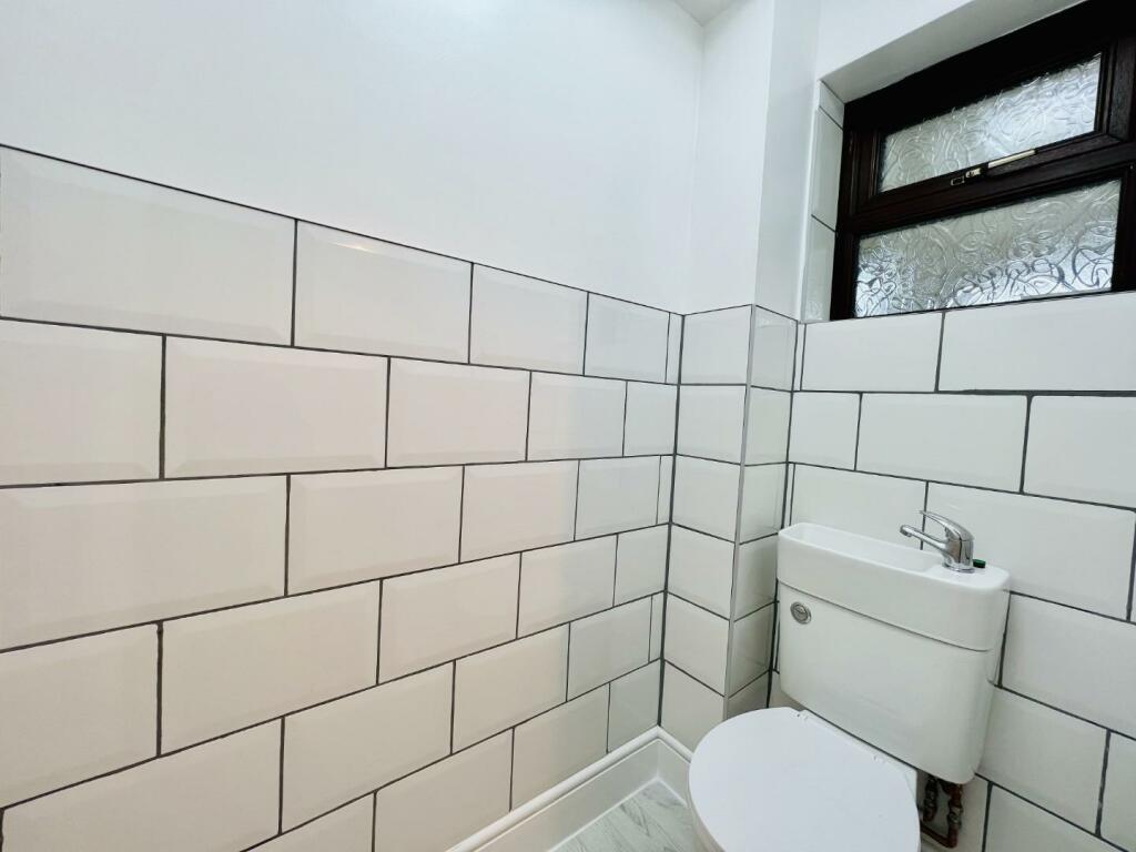 Additional image 11 of HYTHE