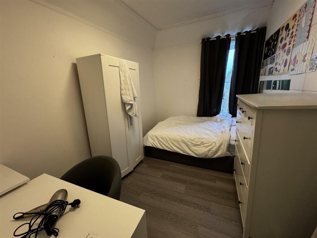 Additional image 6 of Saddler Street, Durham