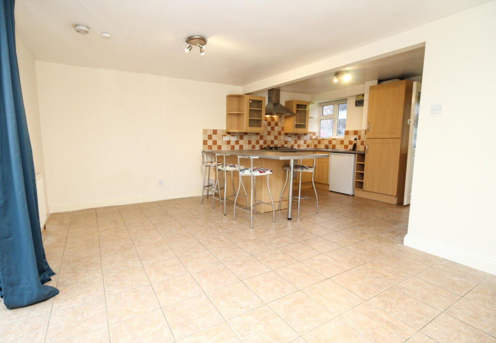 Additional image 5 of Lakin Road, Warwick, CV34