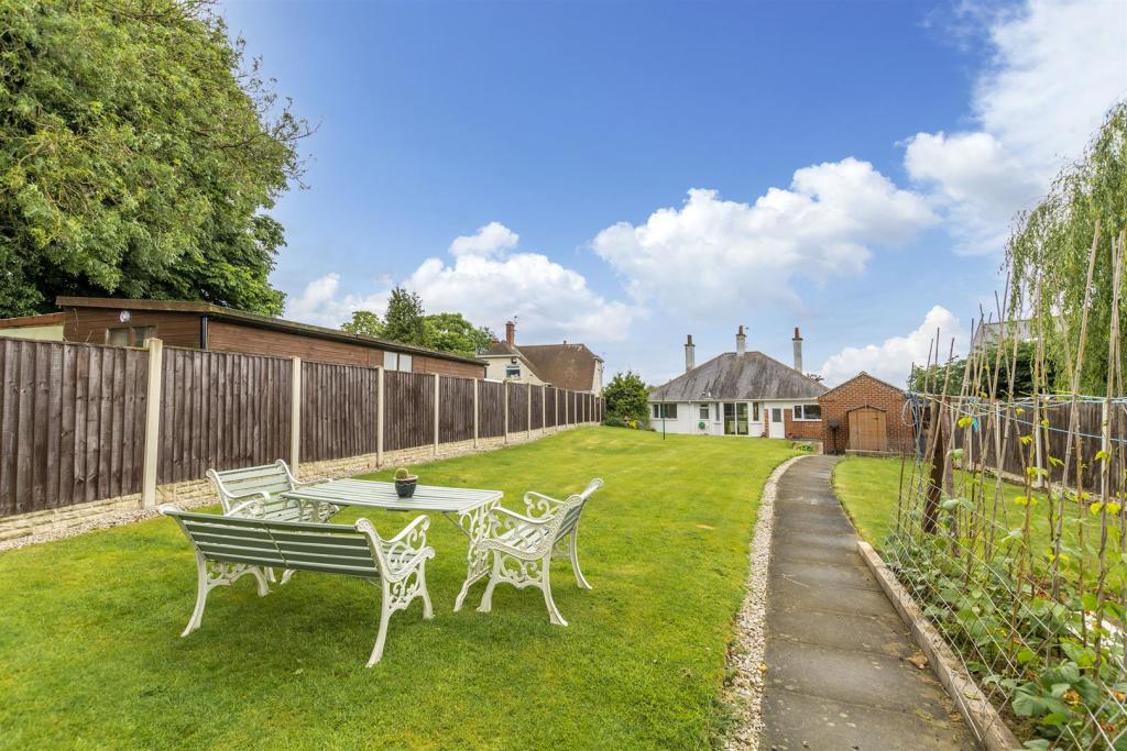 Additional image 21 of Longfield Lane, Ilkeston