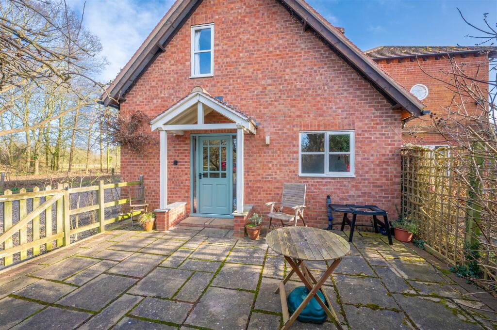 Additional image 21 of Hunscote Lane, Wellesbourne, Warwick