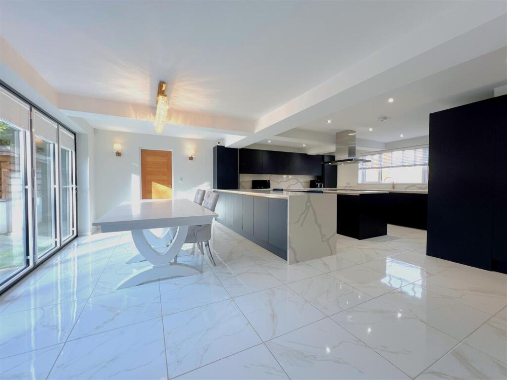 Additional image 49 of Chance Fields, Radford Semele, Leamington Spa