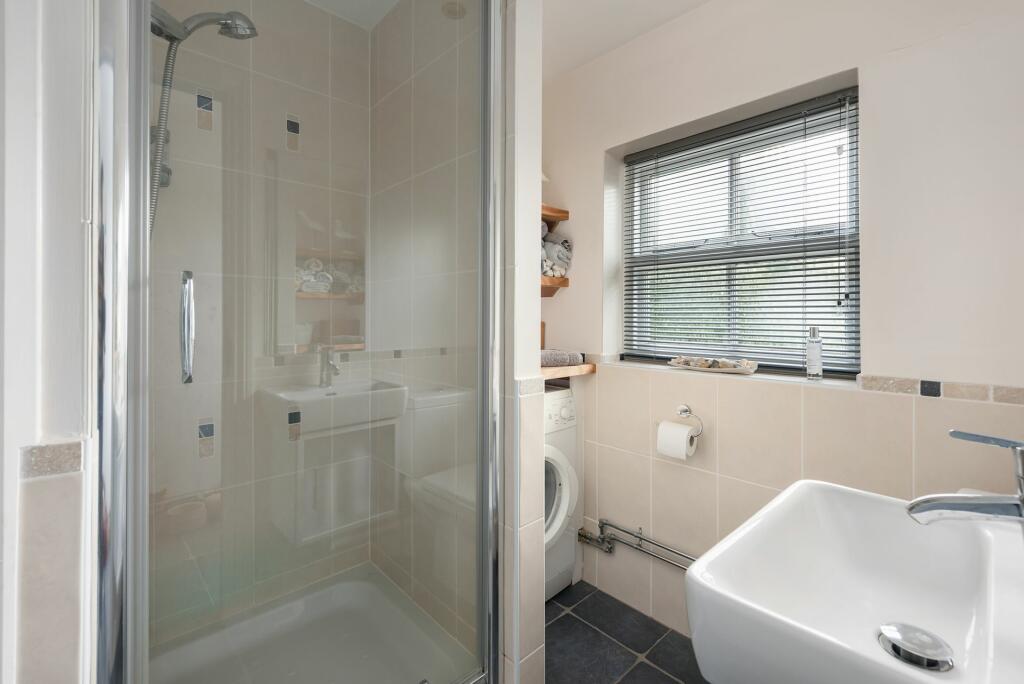 Additional image 11 of Island Wall, Whitstable, CT5